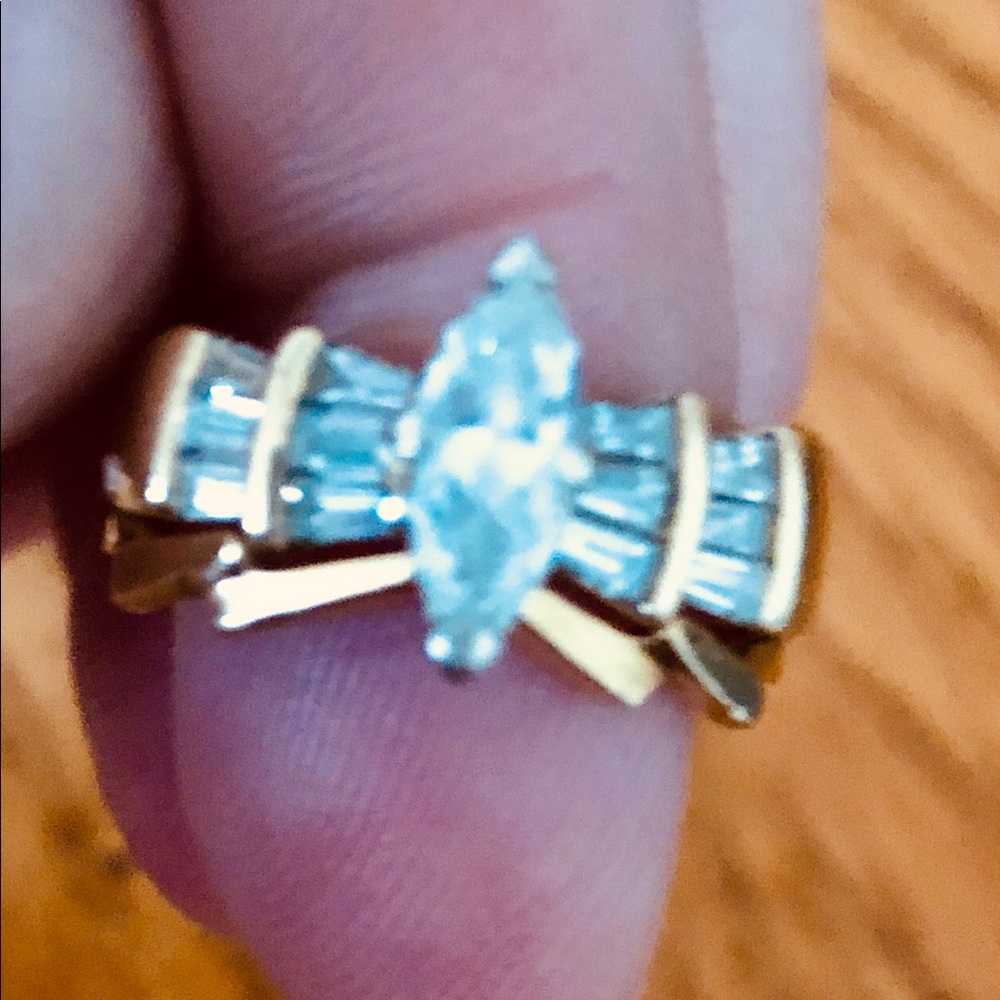 Marquis diamond wedding ring